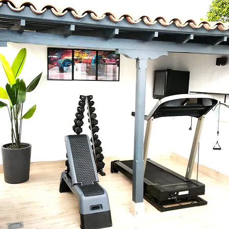 Rooftop Pamro - Private Jacuzzi - Fitness Area - Free Wifi - Air Conditioner - Pool - Modern & Comfortable - Sunnygolf Maspalomas (Gran Canaria)