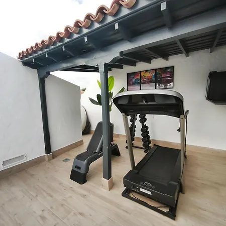 Rooftop Pamro - Private Jacuzzi - Fitness Area - Free Wifi - Air Conditioner - Pool - Modern & Comfortable - Sunnygolf * Maspalomas (Gran Canaria)