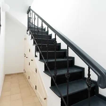 Holiday home Rooftop Pamro - Private Jacuzzi - Fitness Area - Free Wifi - Air Conditioner - Pool - Modern & Comfortable - Sunnygolf *